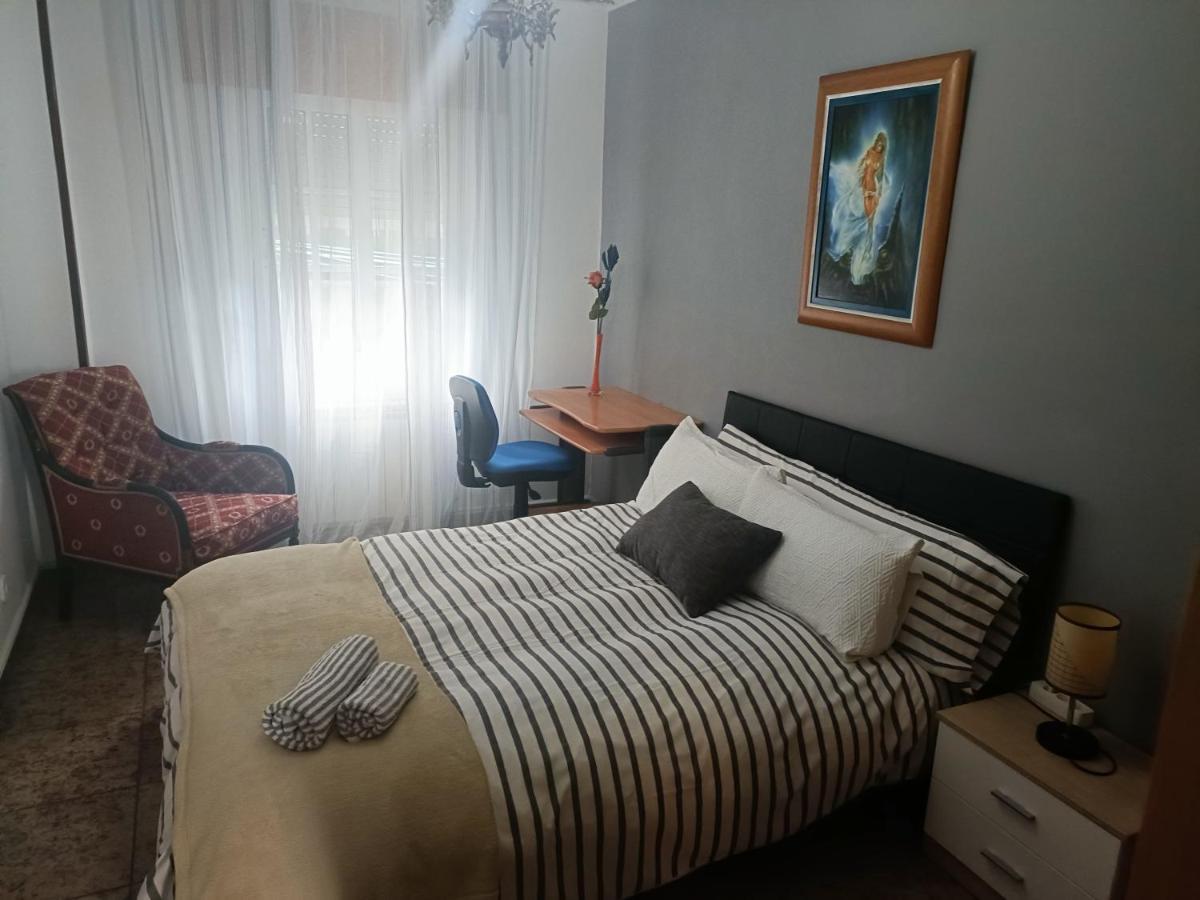 Apartamento Piso en entrada de casco histórico de Santiago de Compostela Exterior foto